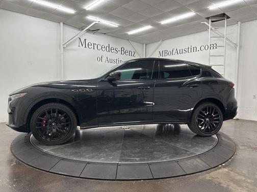 Black 2022 Maserati Levante Modena