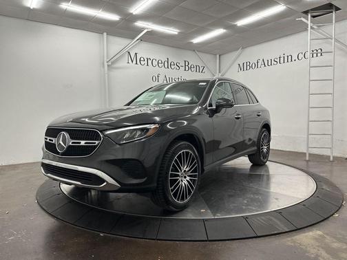 2025 Mercedes-Benz GLC 300 Base