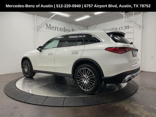 2025 Mercedes-Benz GLC 300 Base