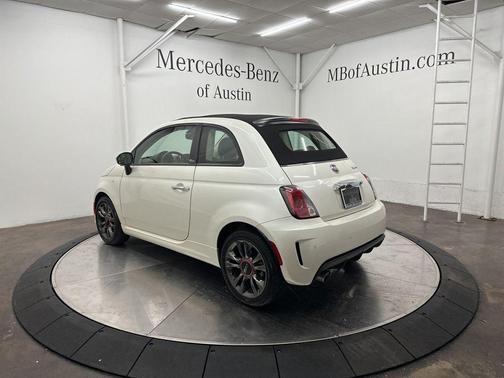 2019 FIAT 500C Pop