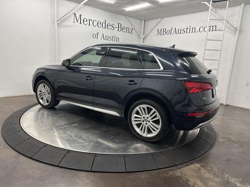 2020 Audi Q5 40 Premium Plus