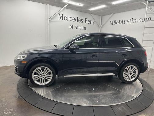 2020 Audi Q5 40 Premium Plus
