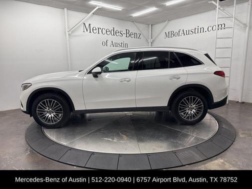 2025 Mercedes-Benz GLC 300 Base