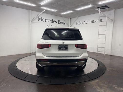 2026 Mercedes-Benz GLB 250 Base