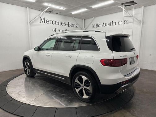 2026 Mercedes-Benz GLB 250 Base