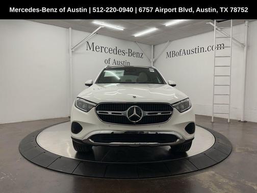 2025 Mercedes-Benz GLC 300 Base