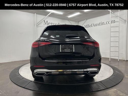 2025 Mercedes-Benz GLC 300 Base
