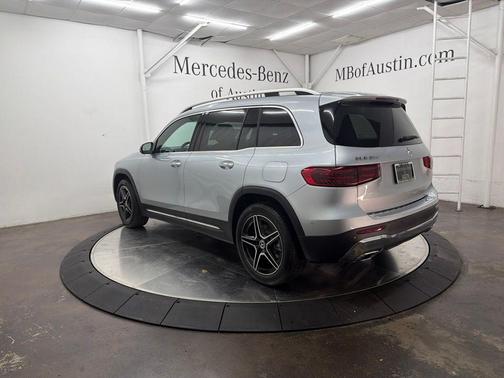 Cirrus Silver Metallic 2026 Mercedes-Benz GLB 250 Base
