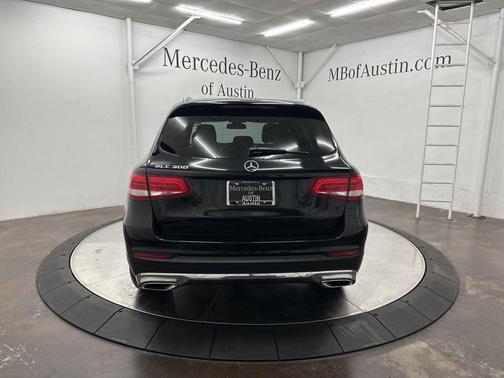 2018 Mercedes-Benz GLC 300 Base