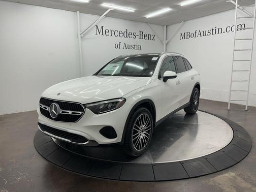 2026 Mercedes-Benz GLC 300 Base