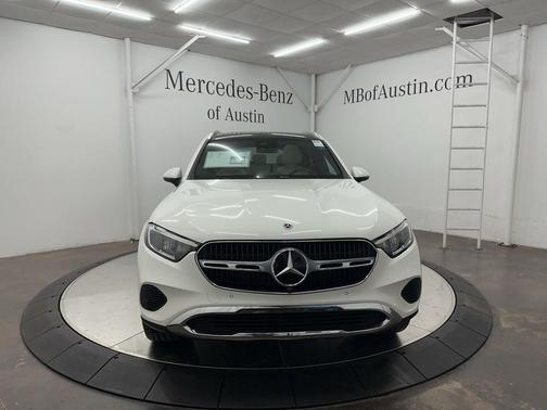2026 Mercedes-Benz GLC 300 Base