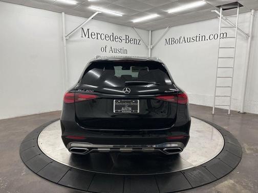 2026 Mercedes-Benz GLC 300 Base 4MATIC