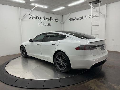 2021 Tesla Model S Plaid