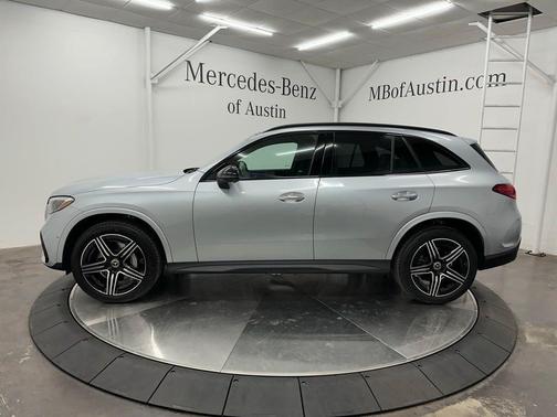 2025 Mercedes-Benz GLC 300 Base 4MATIC