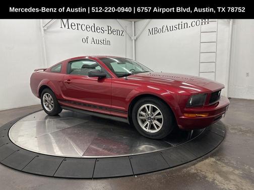 2005 Ford Mustang Premium