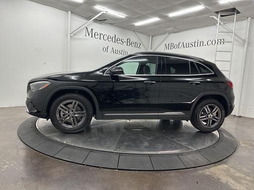 Midnight Black 2026 Mercedes-Benz GLA 250 Base