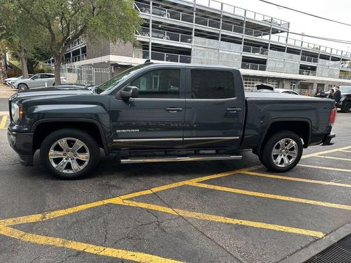 2017 GMC Sierra 1500 SLT