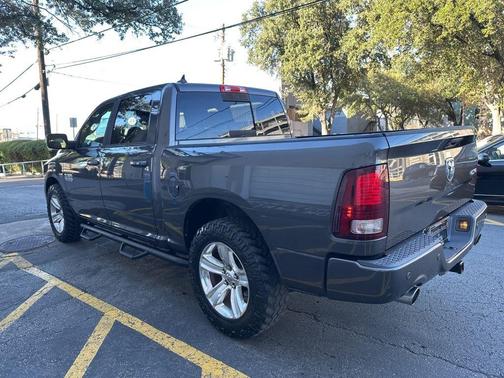 2016 RAM 1500 Sport