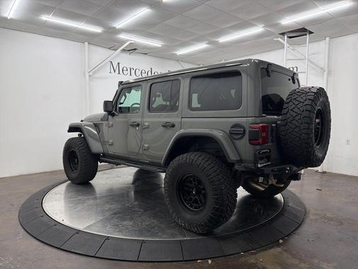 2023 Jeep Wrangler Rubicon 392