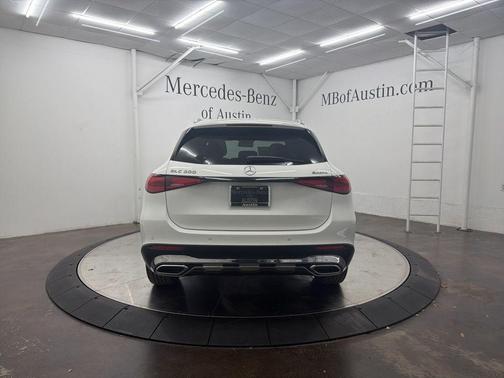 2026 Mercedes-Benz GLC 300 Base 4MATIC