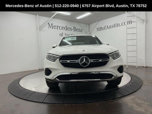 2025 Mercedes-Benz GLC 300 Base
