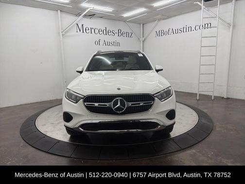 Polar White 2026 Mercedes-Benz GLC 300 Base