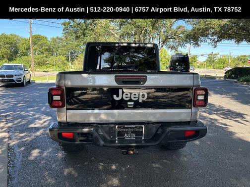 2020 Jeep Gladiator Sport
