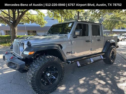 2020 Jeep Gladiator Sport