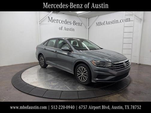 Platinum Gray Metallic 2019 Volkswagen Jetta 1.4T SE