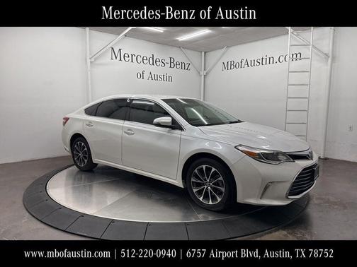 2018 Toyota Avalon XLE