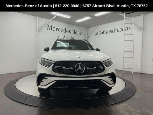 2025 Mercedes-Benz GLC 300 Base