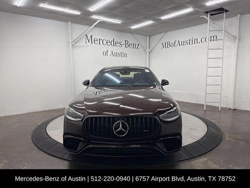 2025 Mercedes-Benz AMG S 63 E Base