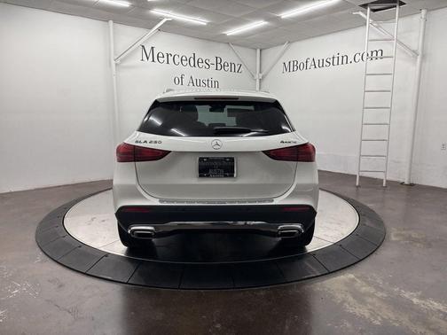 2026 Mercedes-Benz GLA 250 Base 4MATIC