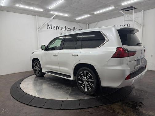 2020 Lexus LX 570 Two-Row