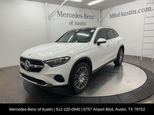 2026 Mercedes-Benz GLC 300 Base