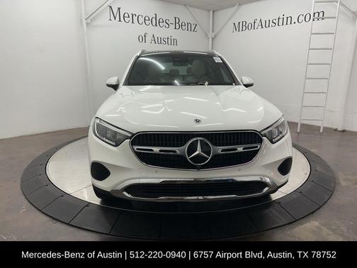 2026 Mercedes-Benz GLC 300 Base