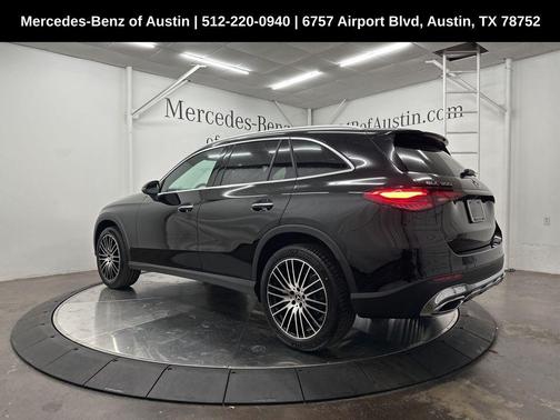 2025 Mercedes-Benz GLC 300 Base