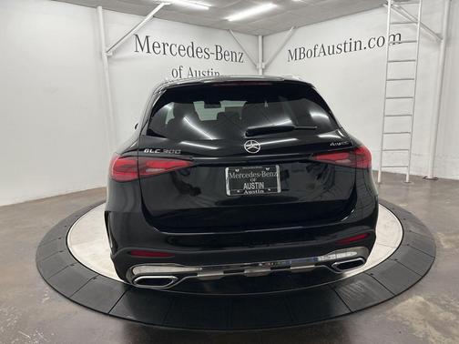 2026 Mercedes-Benz GLC 300 Base 4MATIC