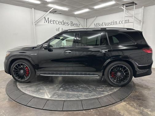 2026 Mercedes-Benz AMG GLS 63 Base