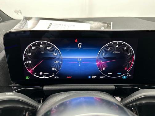 2025 Mercedes-Benz GLA 250 Base