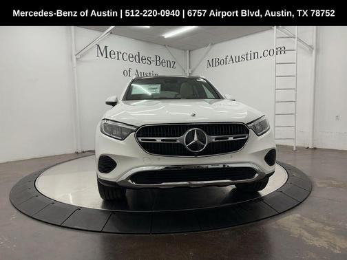2025 Mercedes-Benz GLC 300 Base