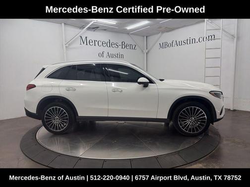 Polar White 2026 Mercedes-Benz GLC 300 Base