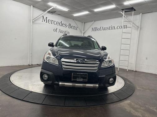 Deep Indigo Pearl 2014 Subaru Outback 3.6R Limited