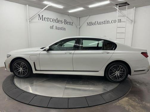 2020 BMW 745e xDrive iPerformance