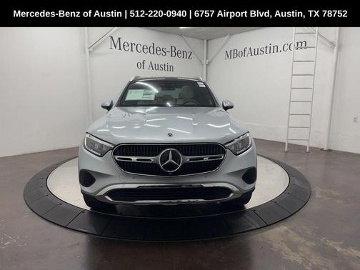 2025 Mercedes-Benz GLC 350e Base 4MATIC