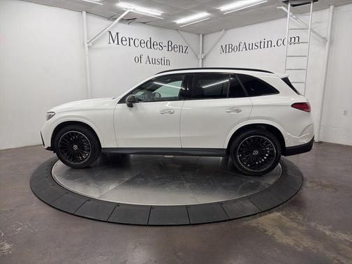 Polar White 2026 Mercedes-Benz GLC 300 Base 4MATIC