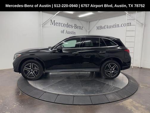 2025 Mercedes-Benz GLC 300 Base