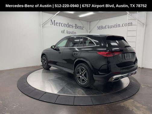 2025 Mercedes-Benz GLC 300 Base