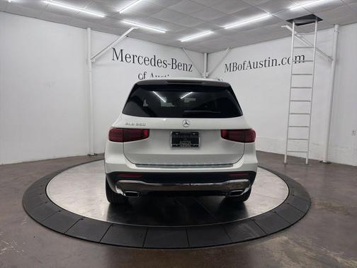 2026 Mercedes-Benz GLB 250 Base