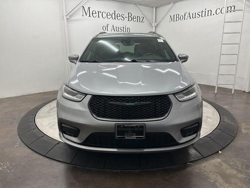 2021 Chrysler Pacifica Hybrid Limited